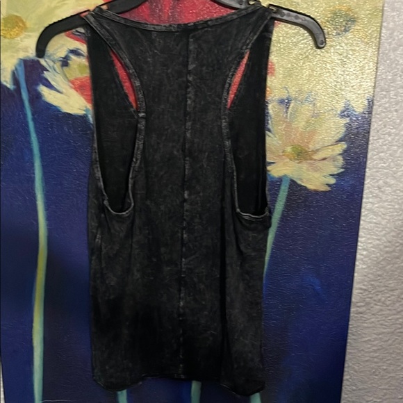 PARTY | Black sleeveless tank top with scoop neck and graphic print- Medium - Picture 3 of 6